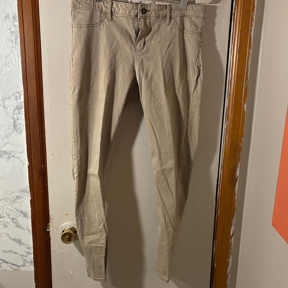 *2for$15*SALE Hollister Beige/Tan Casual Pants